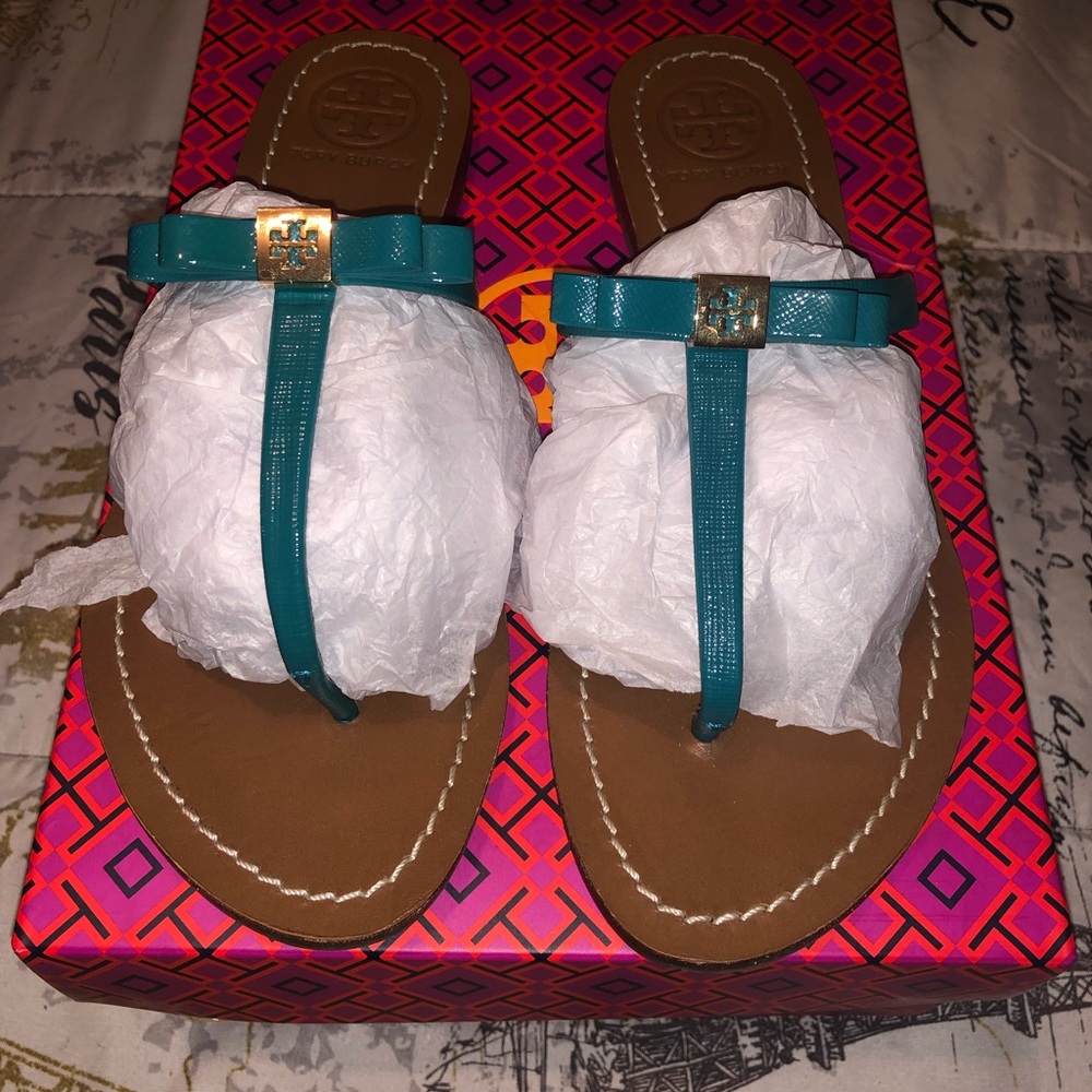 Tory Burch Leighanne Bow Thong Sandals